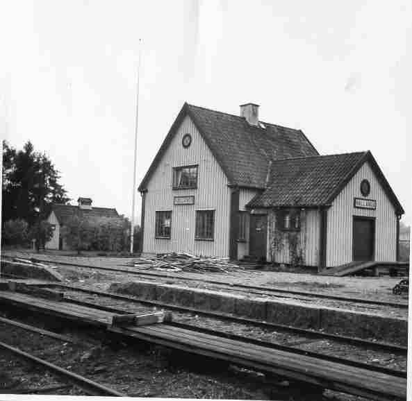 Hallanda station omkring/around 1956
